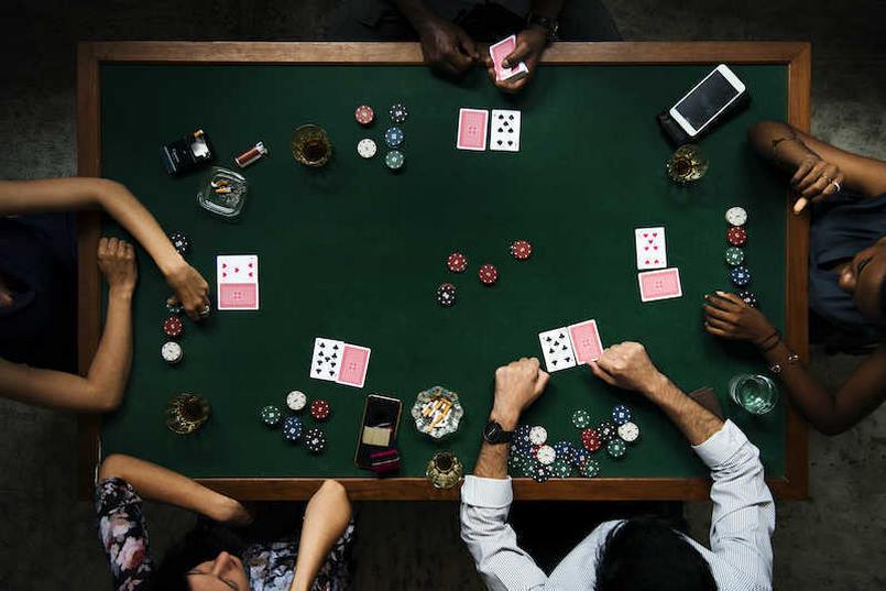 Những thuật ngữ trong Poker liên quan đến cách chơi