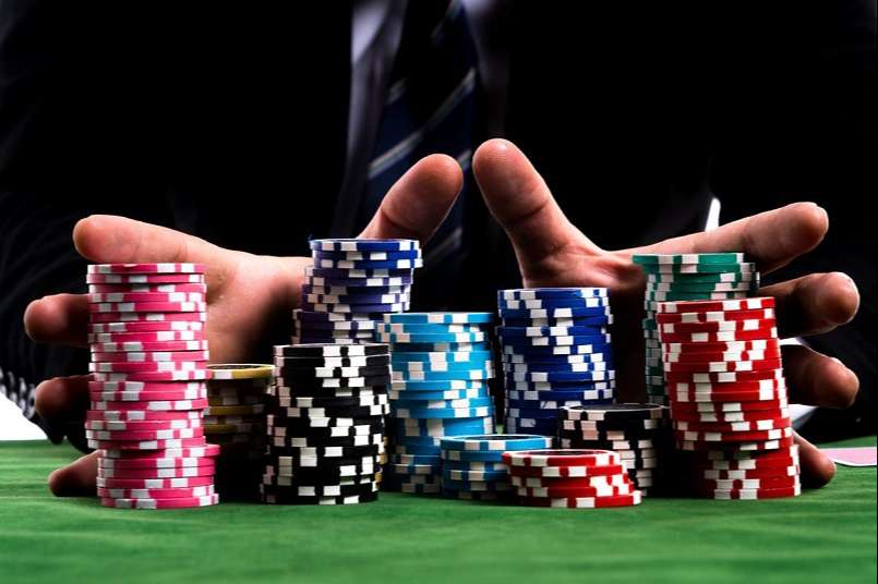 Bỏ túi một vài bí kíp cá cược poker với chiến thuật bluff